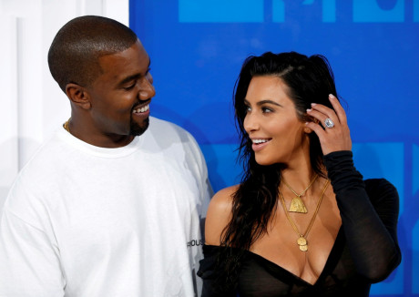 Kim Kardashian And Sisters React To Kanye S Lyrics On Sex With Sisters In Ibtimes