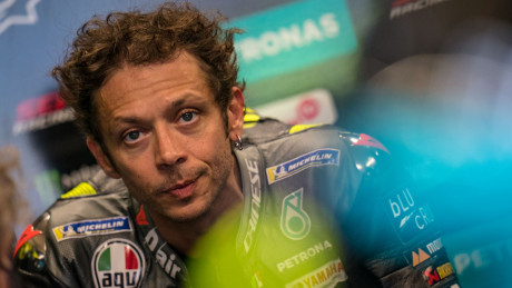 Valentino Rossi Announces Motogp Retirement At End Of 2021 Season Sport