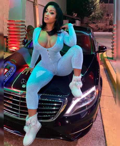 Ebony Ayes Escort Bbw Curves Santa