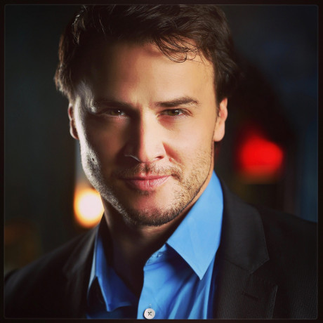 James Royce Edwards Headshot 1 San Musical