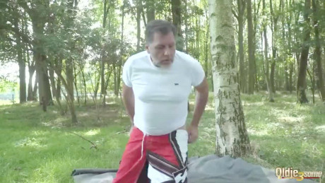 Beginner Fresh Girls Watch Spy On Grandpa And Both Action Hotntubes