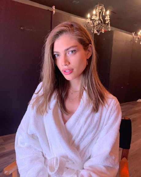 Valentina Sampaio Is Victoria S Secret S First Transgender Celebritytalker