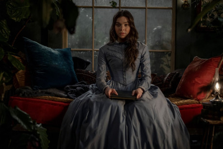 Dickinson Creator Alena Smith Talks The Show Final