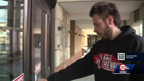 Man Who Fought To Ban Lgbtq Books In School District Charged With Child Celebritytalker