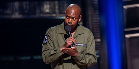 Dave Chappelle Defends Michael Jackson Louis C K In Netflix Ew