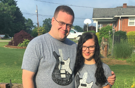 Charleroi Students To Remember Samantha Anders At Graduation The Valley