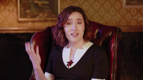 Popular Youtuber Actor Abigail Thorn Announces She Is Celebritytalker